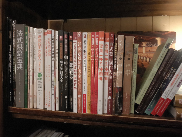 这三家坚持10年的书店：总要找到一种办法撑下去