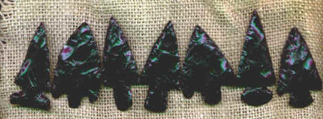 很久以前，这座火山就有了自己的画像！想听听它的故事么？