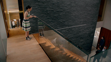 BBC三集剧《代班》：两个女建筑师能斗到什么程度