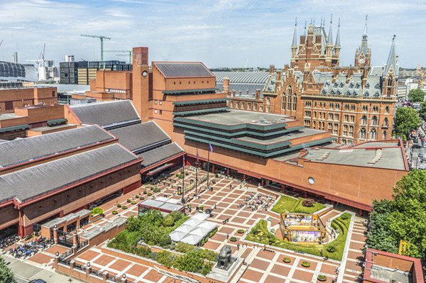 大英图书馆来华办展，莎士比亚珍本、《简?爱》手稿首次展出