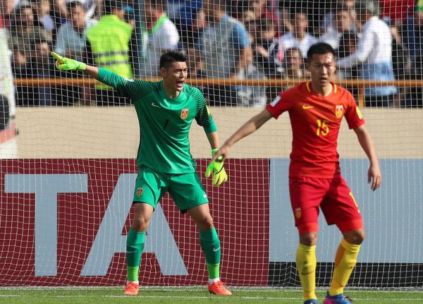 国足0比1负伊朗！里皮计划一分钟落空，出线又仅剩理论可能