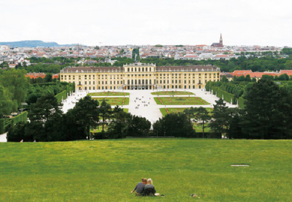 从布达佩斯到林茨：多瑙河式快乐