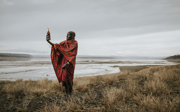 中国摄影师凭借千人打太极照，获索尼世界摄影大赛文化类最佳