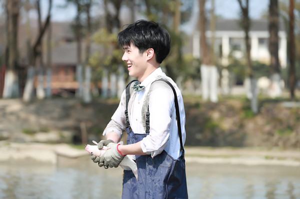 看电视｜孙燕姿献出综艺首秀，《高能少年团》终于要播了