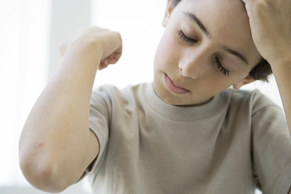 儿童关节肿痛出现红斑，须警惕过敏性紫癜