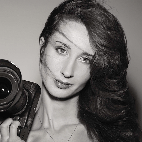 趣看｜食物穿搭秀颜值，自拍玩出古典范