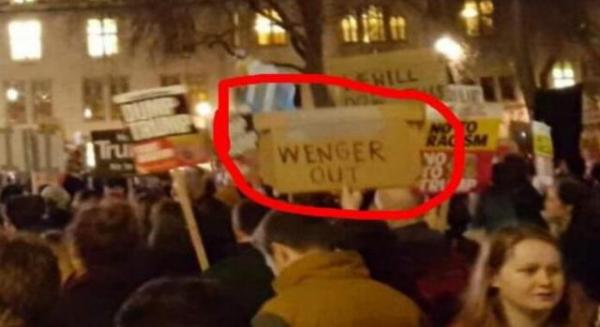 “千人反温格”游行最后只来了几个，英国足坛从不缺键盘侠