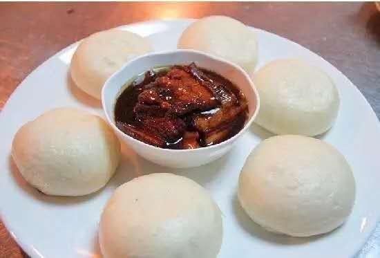 健身令生活崩溃，不信你敢先来个大馒头吗