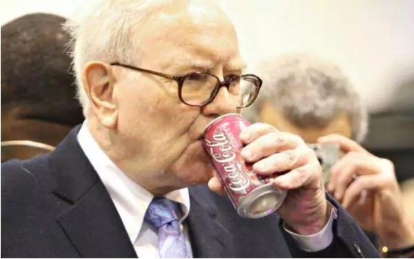 巴菲特为何“代言”可口可乐：这家企业让他赚了150亿美元