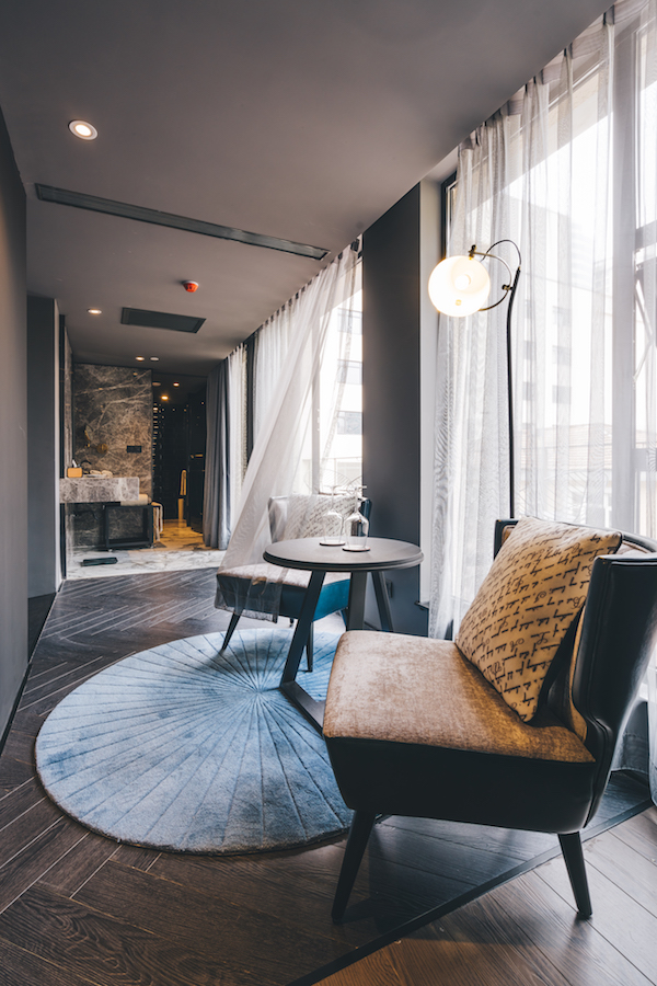 在酒店中看戏还是在剧场中入睡，探秘国内首家戏剧概念酒店