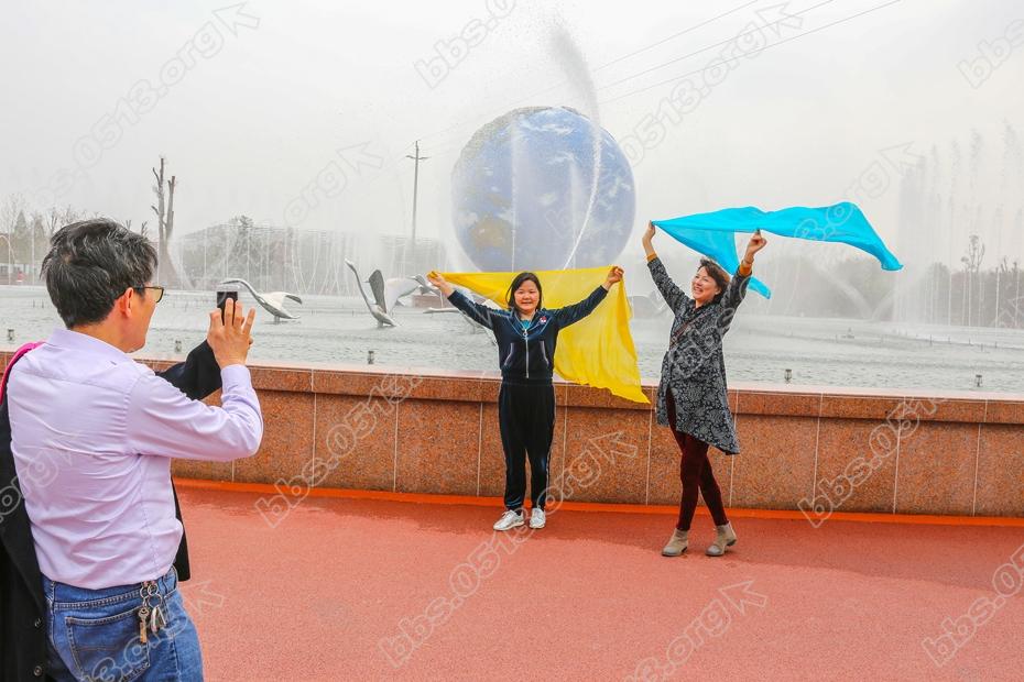 南通绿博园迎来客流高潮 (4).jpg