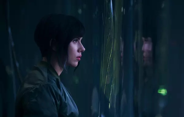 《攻壳机动队》：没有灵魂只有壳