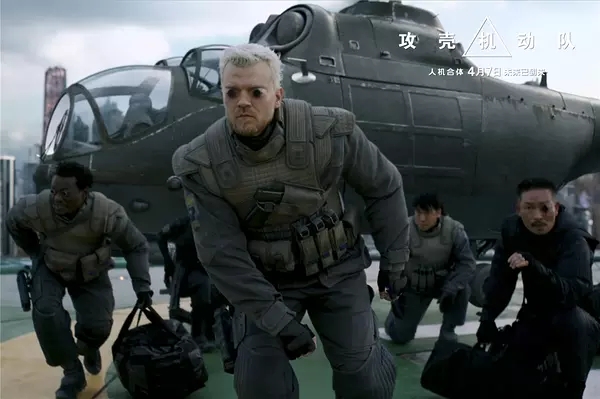 《攻壳机动队》：没有灵魂只有壳