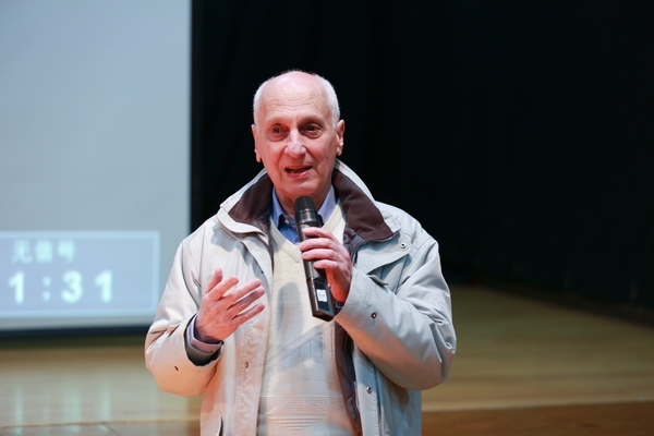 这位法国动画大师一直很缺钱，但一直杰作不断