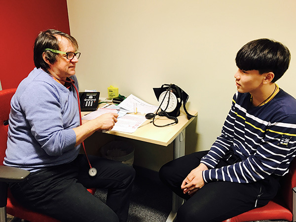 中国车手何时能开F1，这个15岁孩子正在吸引全亚洲目光