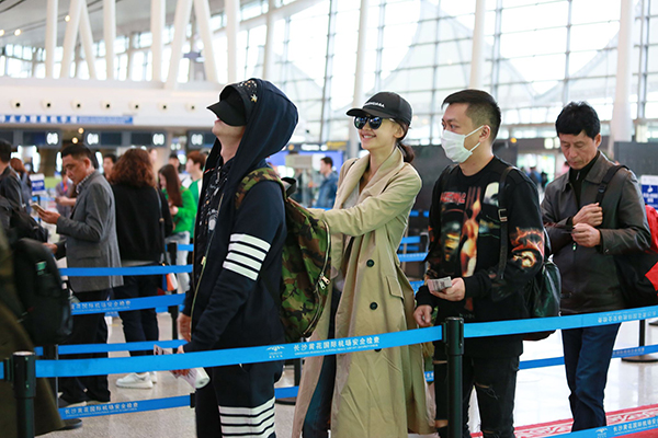 晚安｜答两个跟前任有关的问题，小爽就赚了16666.66