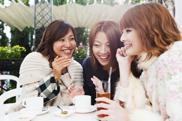 亲近女性间月经会不会“传染”，牛津大学说不