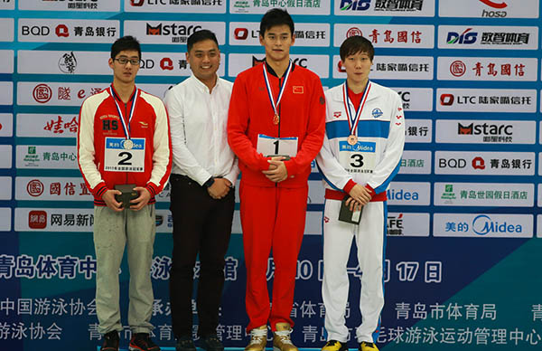 孙杨高强度集训练到哭，父亲心疼：能否游到东京奥运，很纠结