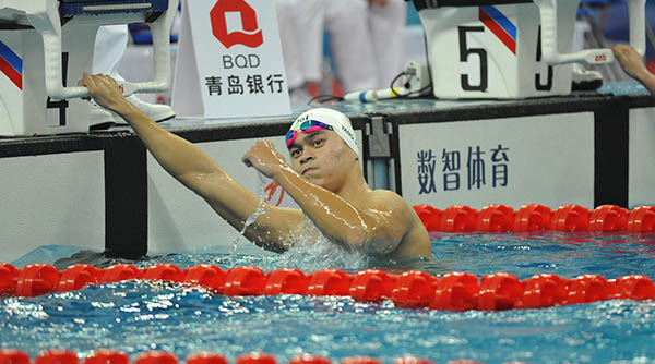 孙杨高强度集训练到哭，父亲心疼：能否游到东京奥运，很纠结