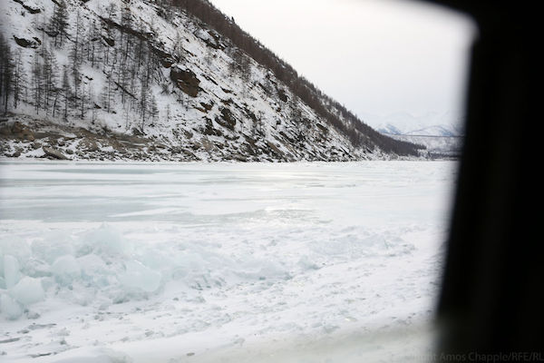带着12吨食物，我们往西伯利亚的荒凉北方而去