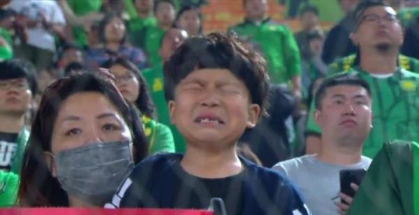 寻找哭泣的小球迷，这就是中超急需的球队文化