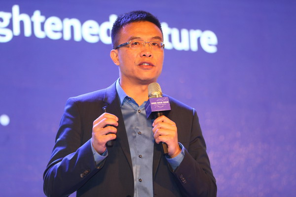 天猫国际总经理：纯靠卖奶粉、纸尿裤的跨境电商会举步维艰