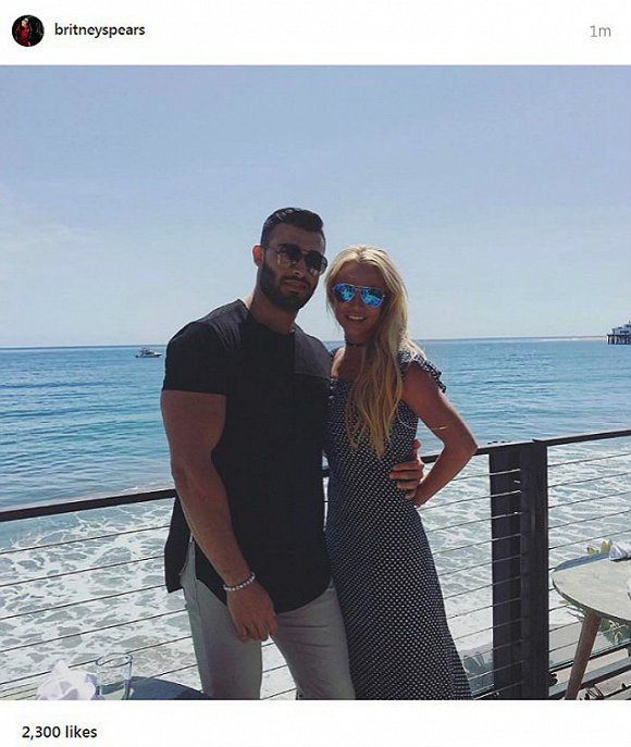 晚安｜郭富城方媛大婚，岳父说听着女婿的歌长大