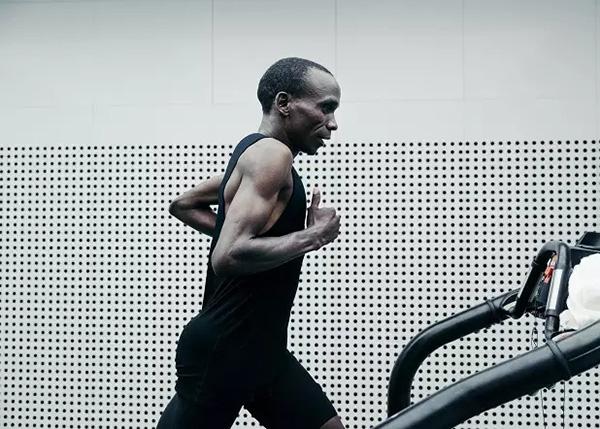 集合这群顶级专家，人类向“马拉松破两小时”发起挑战