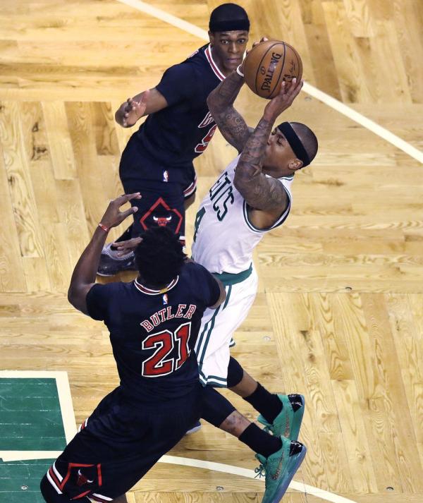 公牛会上演“黑八奇迹”吗，不禁佩服詹姆斯和骑士的智慧