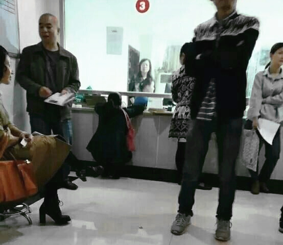 澎湃联播｜到底是戏如人生，还是人生如戏