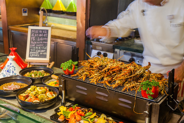 这些优雅的烧烤才是打开春夏的最好方式