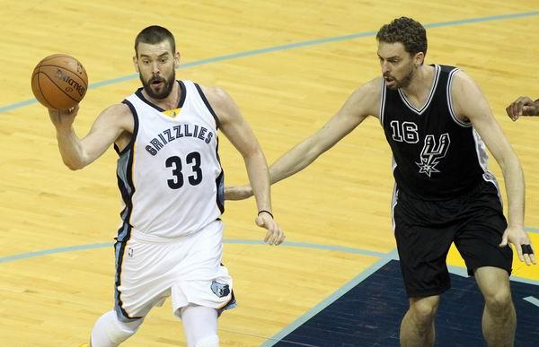 无论灰熊和马刺谁能晋级，他的儿子都赢定了