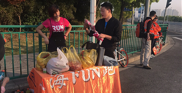 没有了妹纸们专属的女子赛，这个半程马拉松依旧是最细腻的