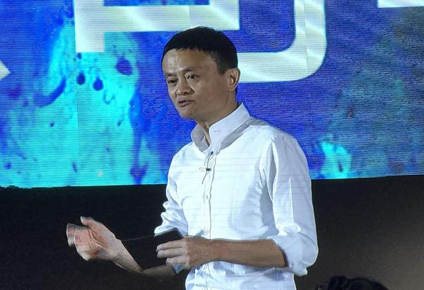 马云：只有中国把实体和虚拟经济对立起来，互联网不是替罪羊