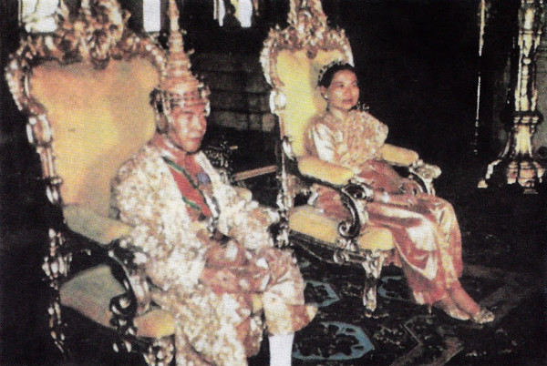 政变、暗杀、反共：1959年美国在柬埔寨的秘密战