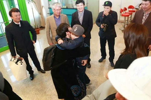 晚安｜偶像被害（绿）妄想症是病，得治