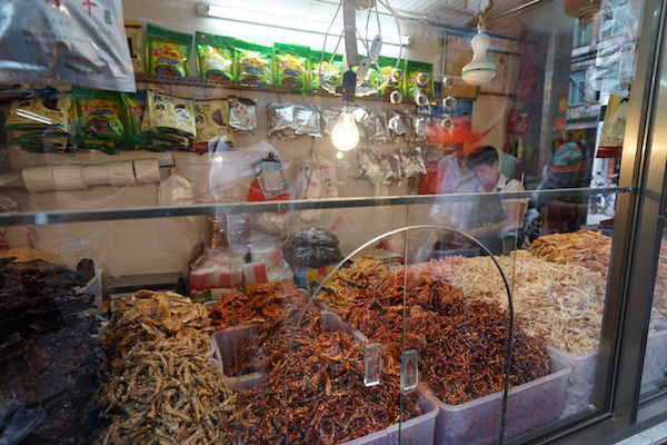 是海口不是三亚:火山、骑楼、海南粉