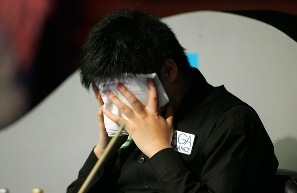 生涯最伟大胜利！丁俊晖再也不是那个被火箭打哭的孩子了