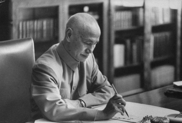 访谈︱松田康博：蒋介石与“反攻大陆”