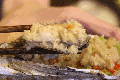 澎湃联播｜安徒生童话新篇：卖生蚝的小女孩