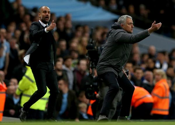 穆里尼奥再战瓜迪奥拉，曼市德比没人吃红牌怎么行