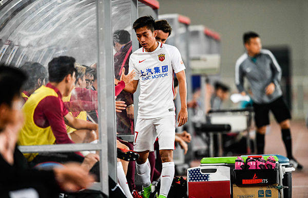 上港每场只给U23球员十几分钟，这还要从上海青训布局说起