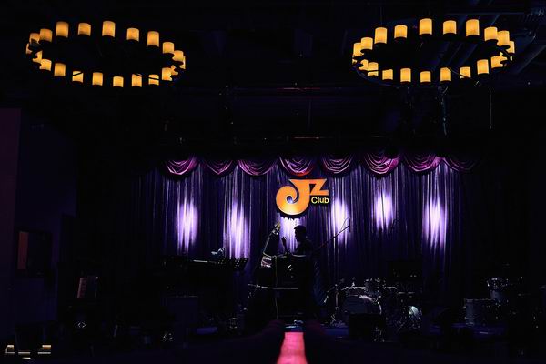 悠闲小长假，从中午开始