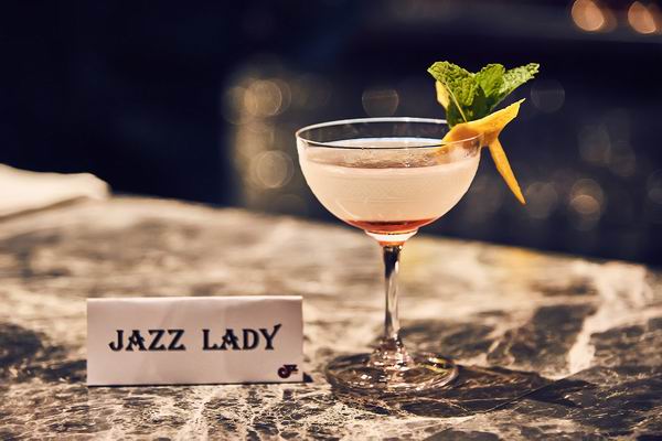 悠闲小长假，从中午开始