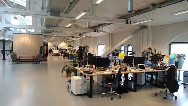 “公平手机”大战“血汗工厂”：科技如何为社会公平服务？