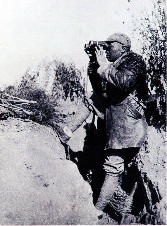 抗战时期中国军队的单兵装具︱草帽、草鞋最具中国特色