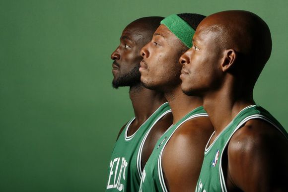 张佳玮│命运给出了残忍结果，两个保罗都被时代抛弃