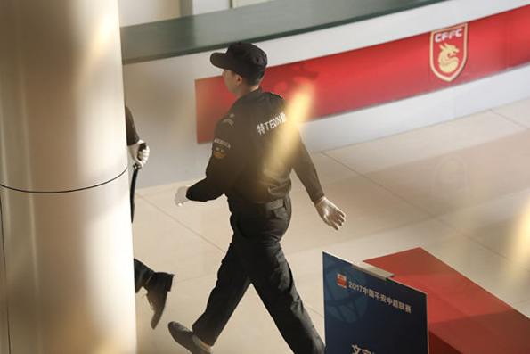 图集｜隐秘而伟大！每场中超，这些“小人物”都在默默付出