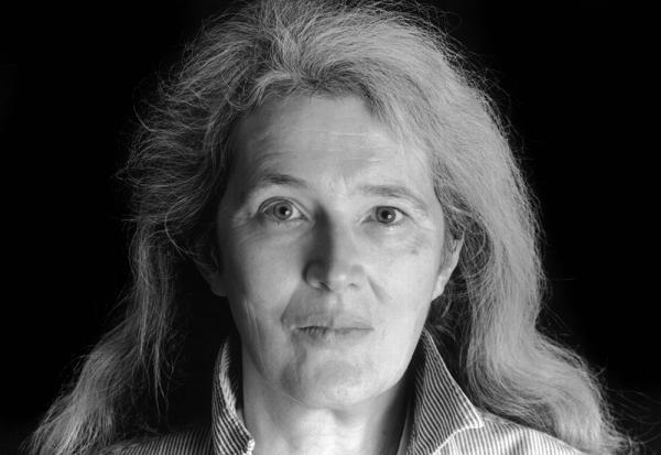 精怪与男女：安吉拉·卡特未经“驯化”的故事