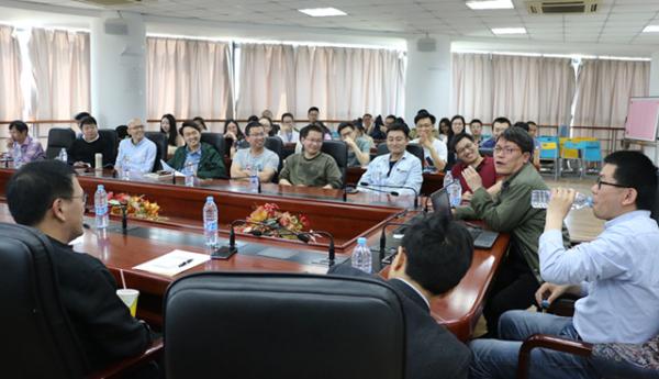 书斋内外的政治哲学：解释世界，还是改变世界？